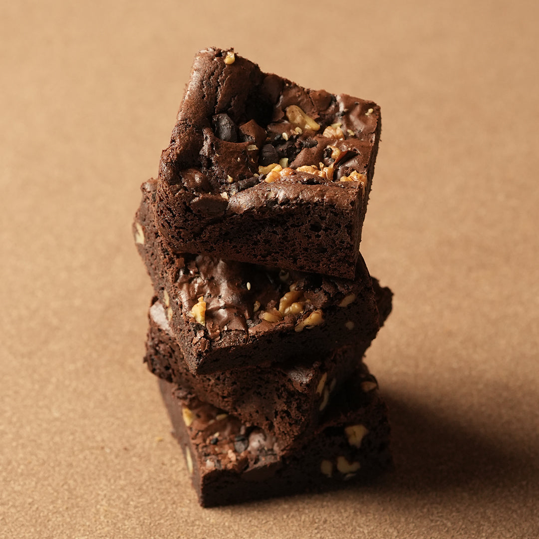 Choco-Walnut Brownie (Contains Egg)