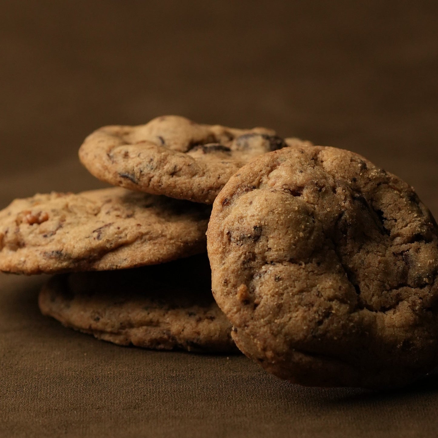 Choco-Chip Walnut Cookies (Eggless)